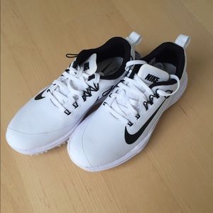 Nike Women’s Lunar Command 2 Golf Shows Sz 6